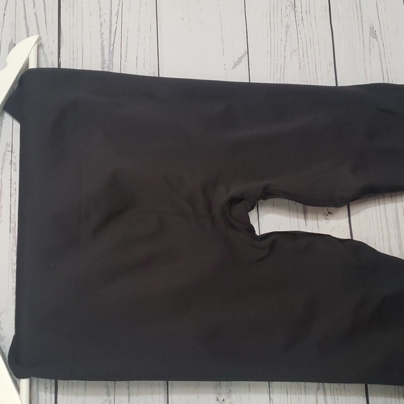 Lululemon ebb street tight leggings - Picture 6 of 7